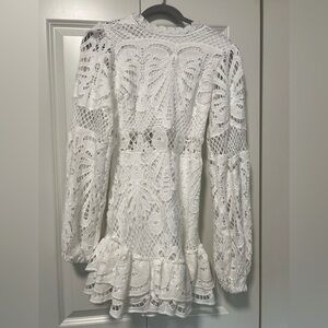 Showpo lace mini NWT